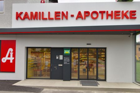 Herzlich Willkommen in der Kamillen-Apotheke